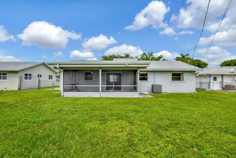 A home in Lake Worth