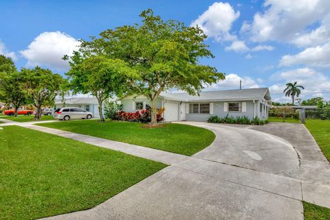 A home in Lake Worth