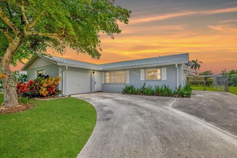 A home in Lake Worth