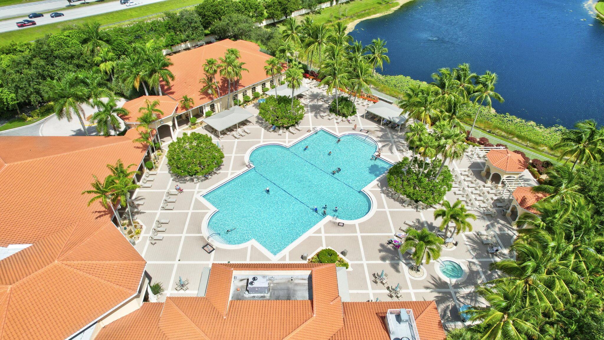 BELLAGGIO TOWNE PARK TR H - Residential