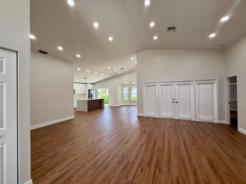 Photo of 326 NW 47th Terrace, Deerfield Beach, FL 33442 (MLS # B26053342)