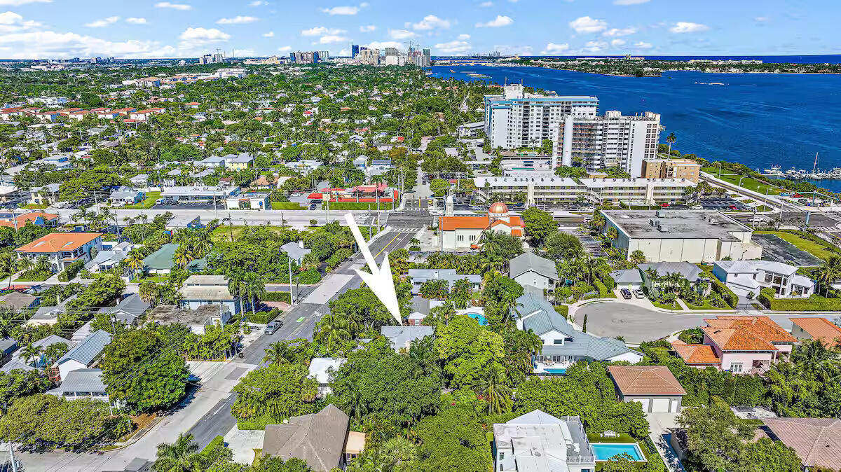 4110 Washington Road