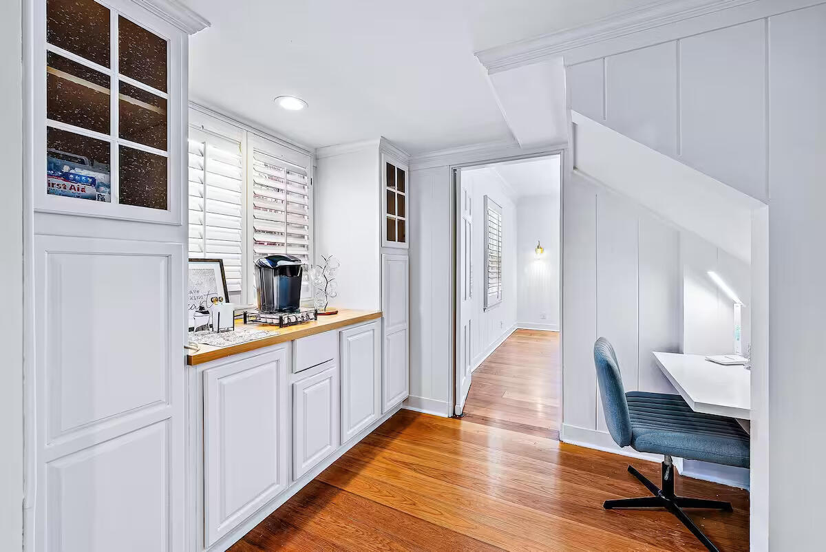 ESTATES OF SOUTH PALM BEACH - Residential Lease