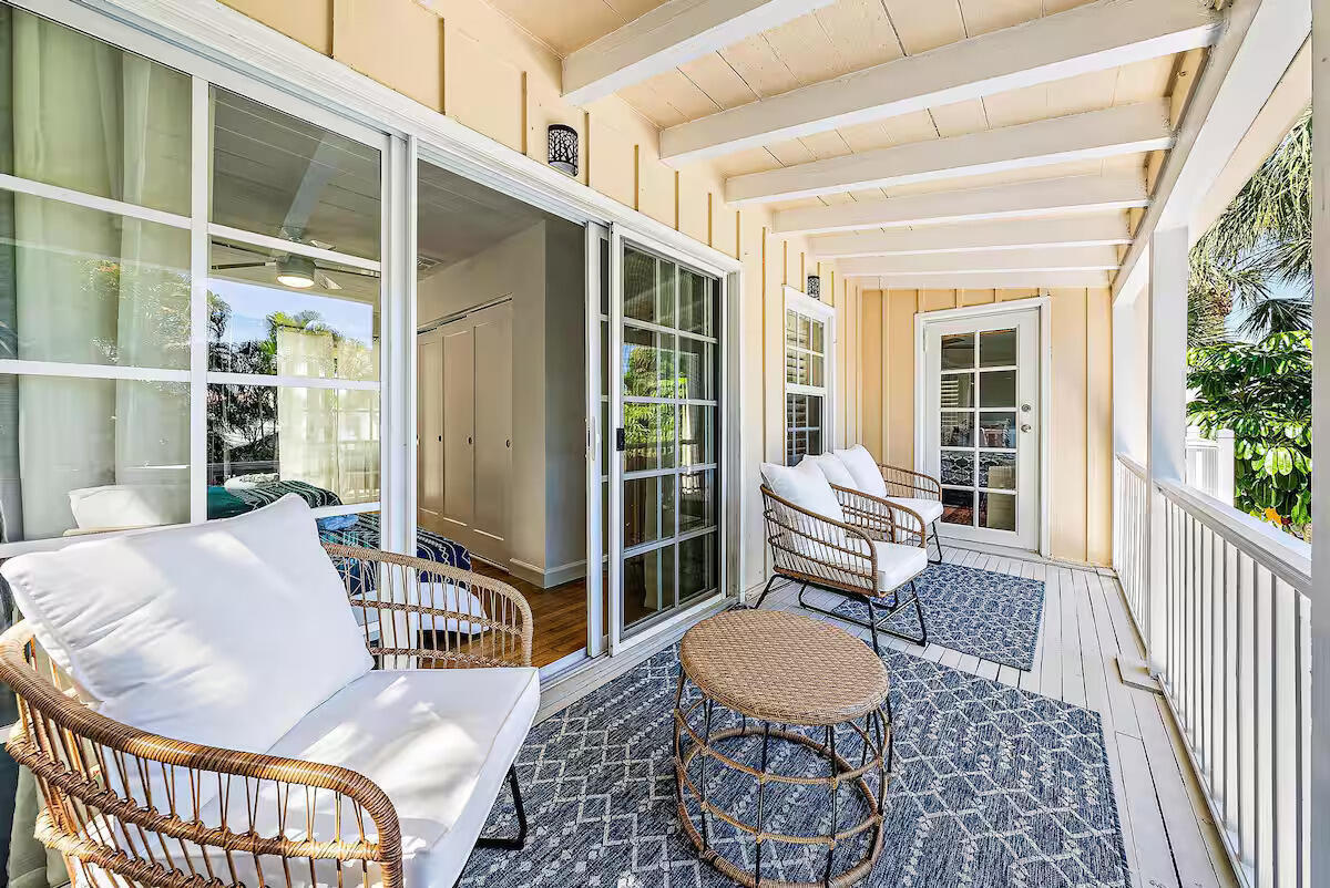 ESTATES OF SOUTH PALM BEACH - Residential Lease