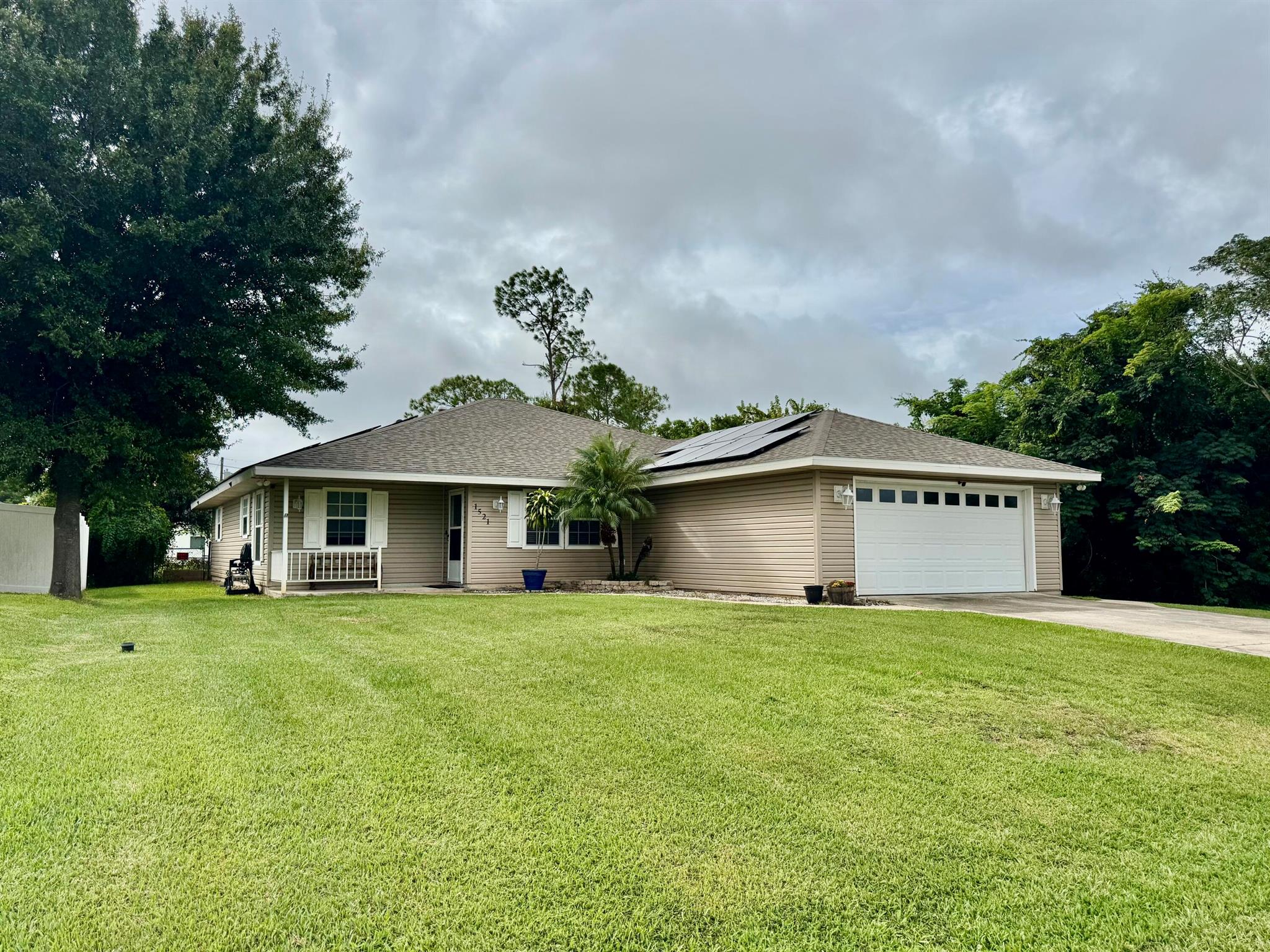 SEBRING COUNTRY EST SEC 0 - Residential