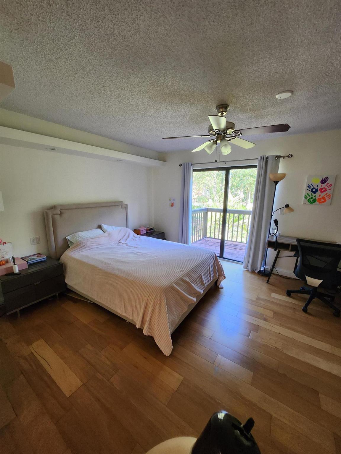 Town Place Condo 01 Bldg - Residential Lease