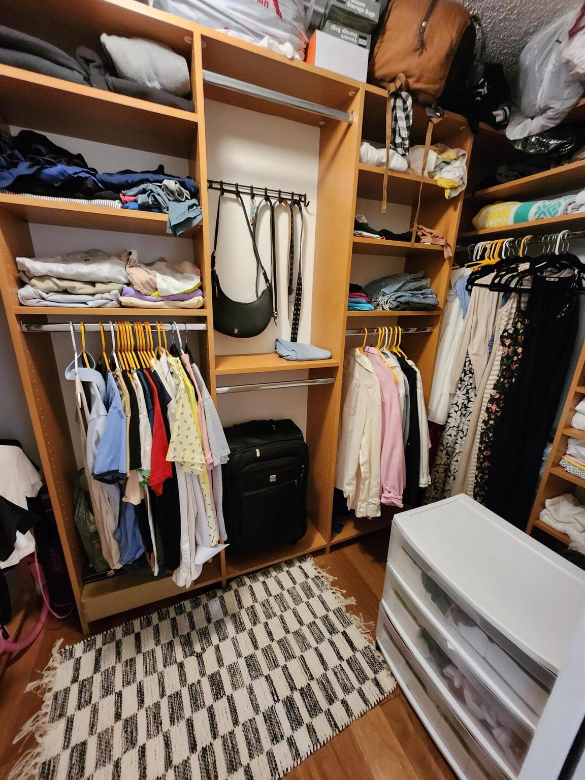 Town Place Condo 01 Bldg - Residential Lease