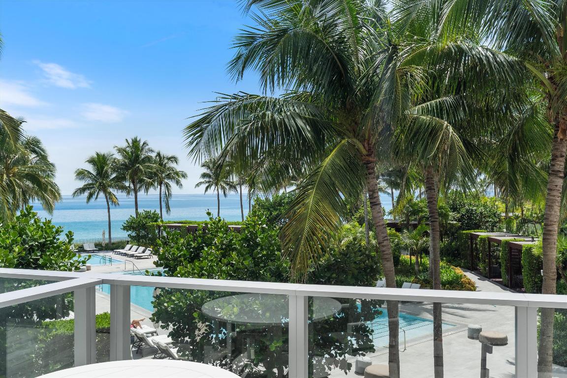 AUBERGE BEACH RESIDENCES - Residential