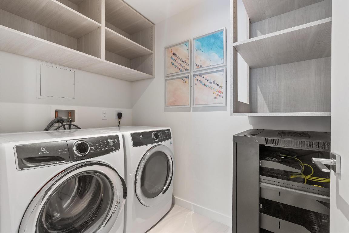 AUBERGE BEACH RESIDENCES - Residential