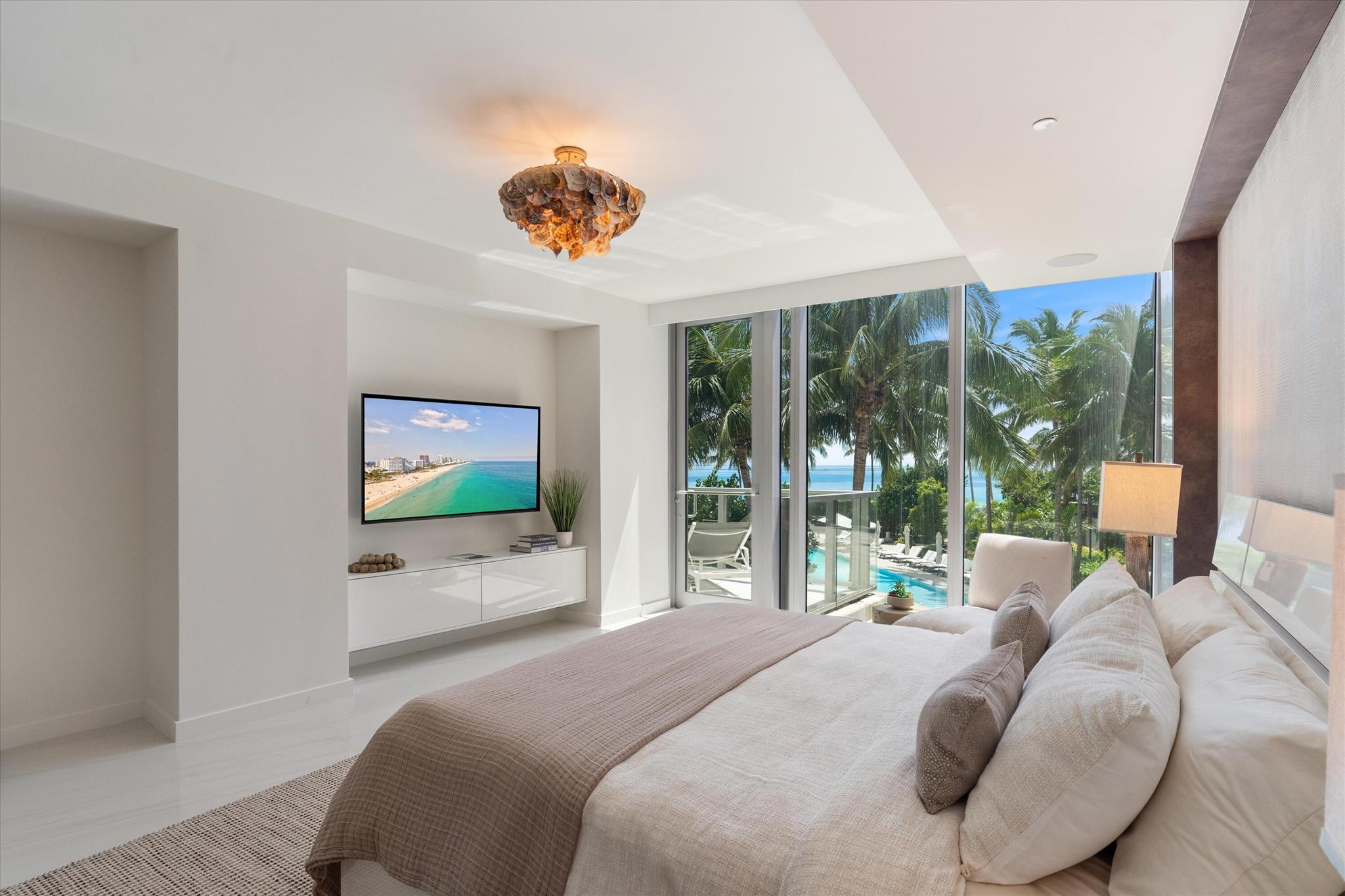 AUBERGE BEACH RESIDENCES - Residential