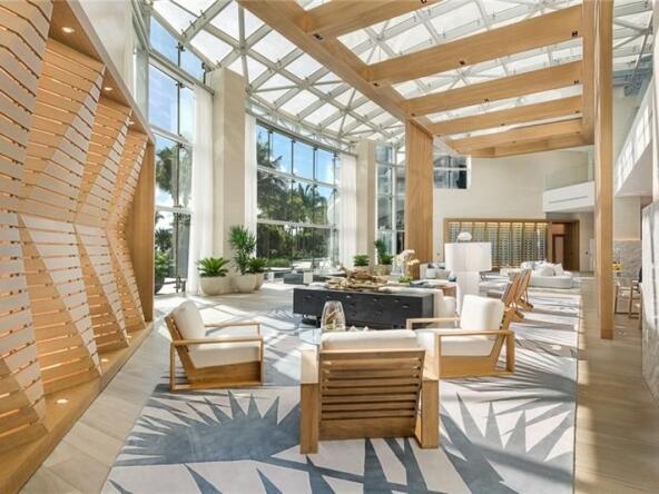 AUBERGE BEACH RESIDENCES - Residential