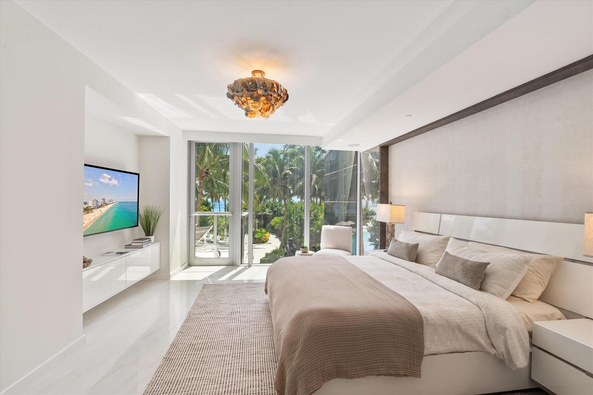 AUBERGE BEACH RESIDENCES - Residential