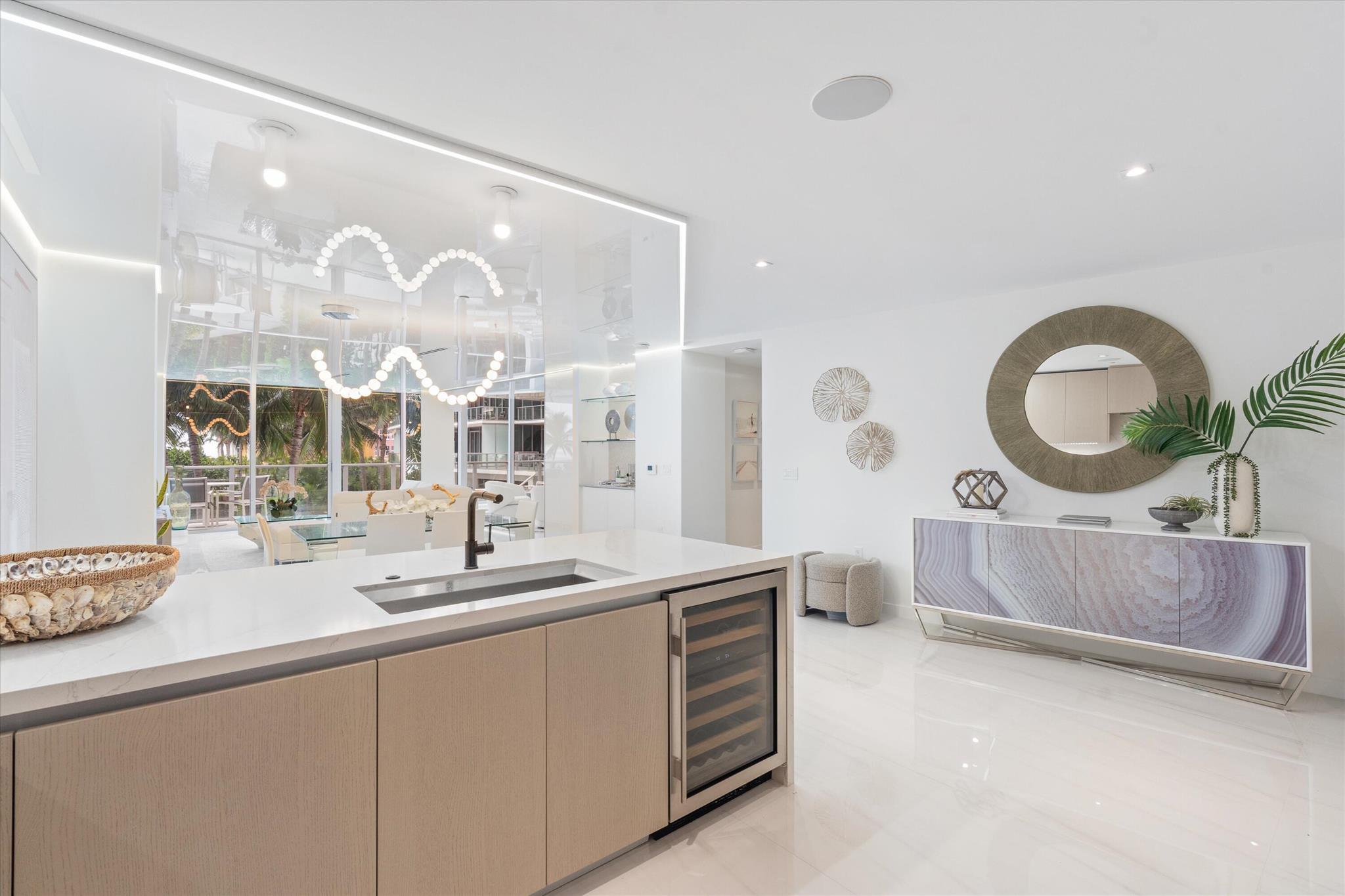 AUBERGE BEACH RESIDENCES - Residential