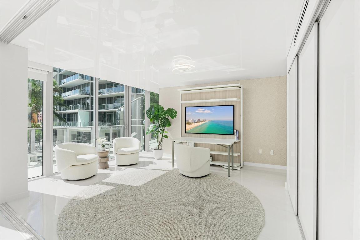 AUBERGE BEACH RESIDENCES - Residential