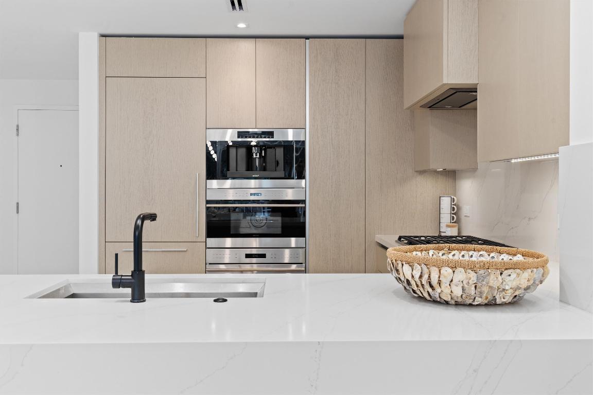 AUBERGE BEACH RESIDENCES - Residential