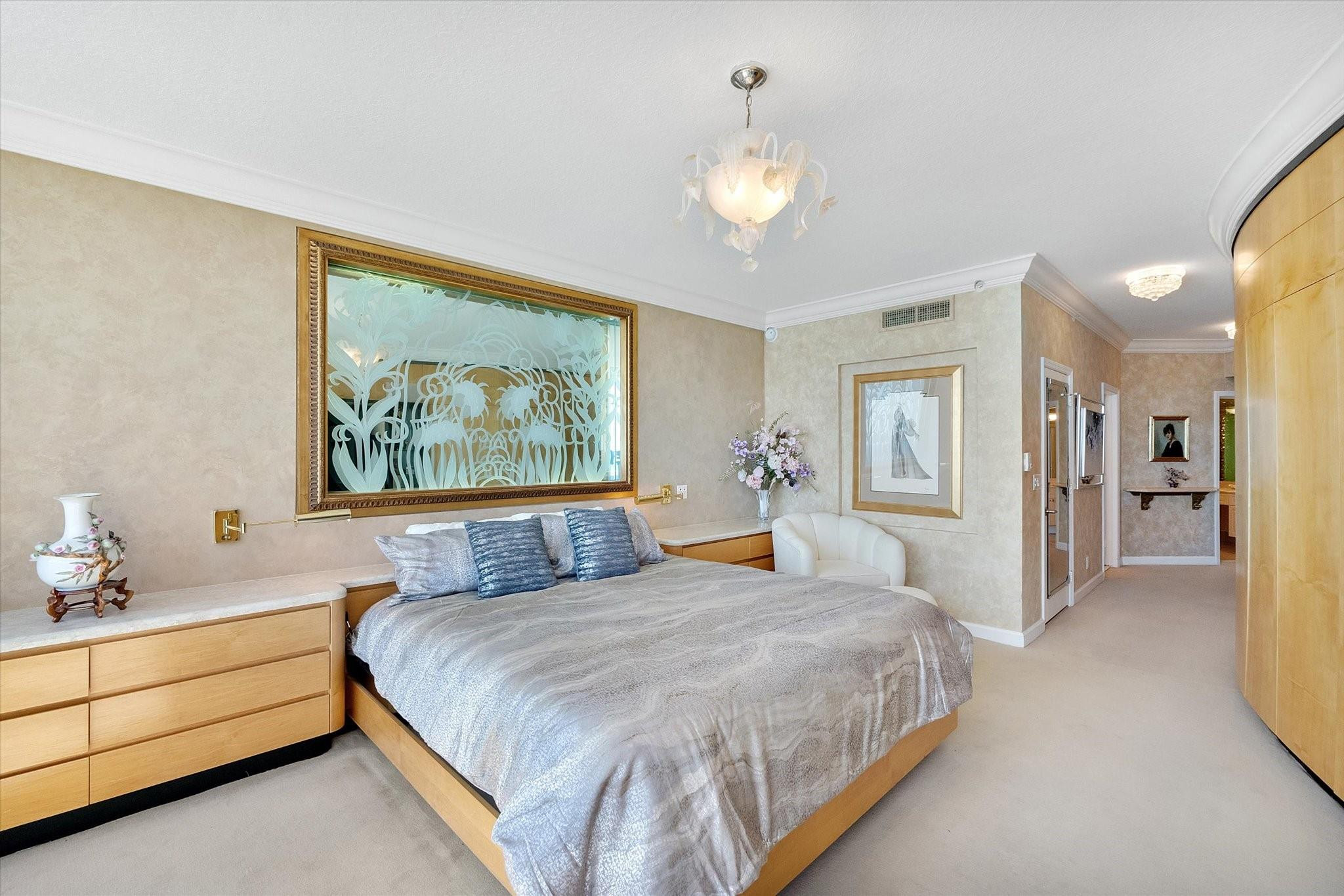 L'Hermitage - Residential