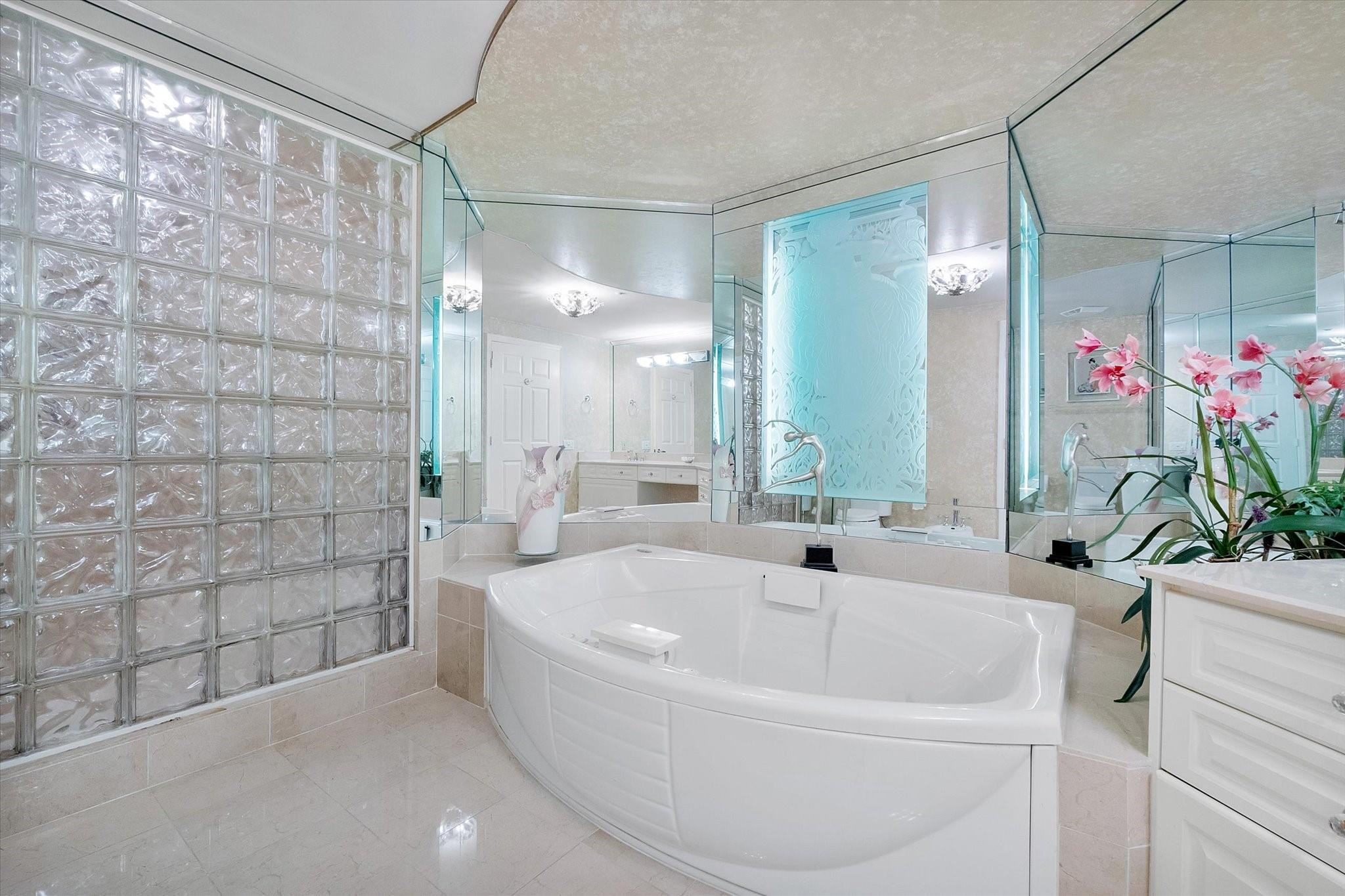 L'Hermitage - Residential