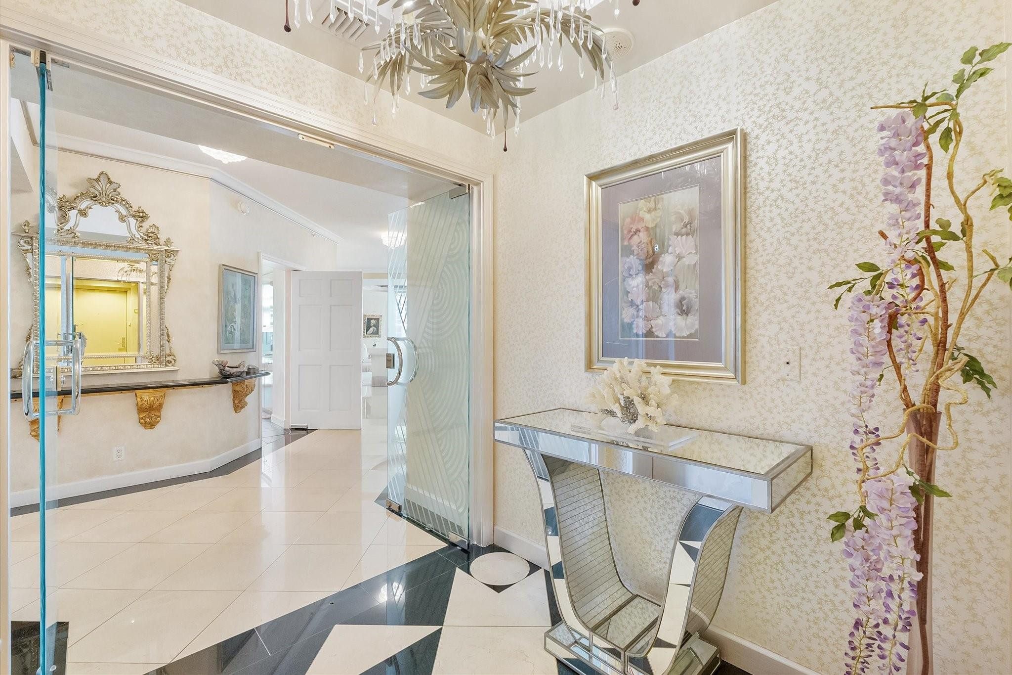 L'Hermitage - Residential