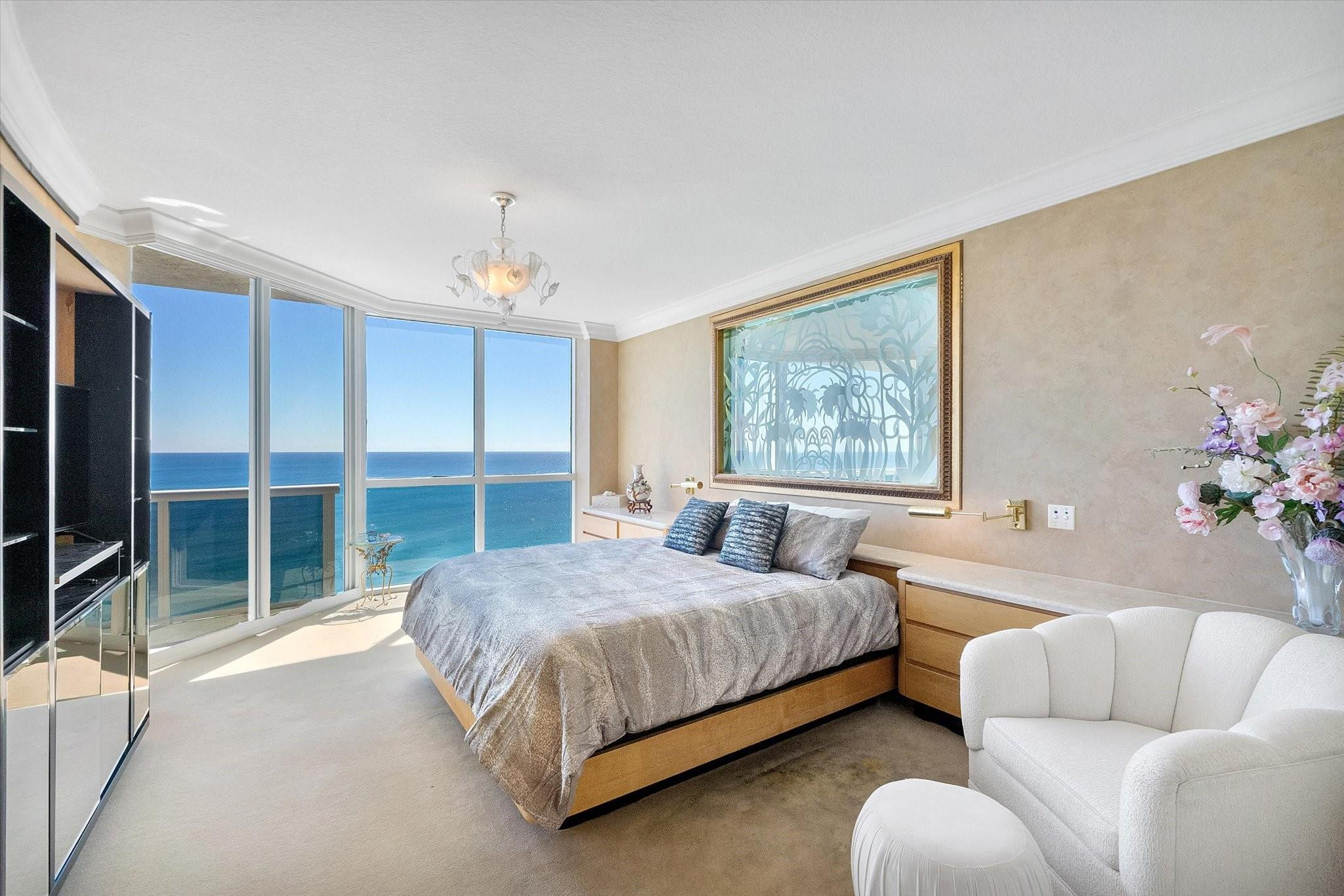 L'Hermitage - Residential