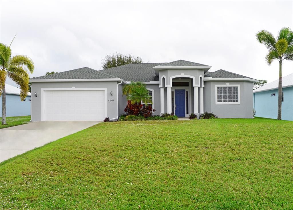 Photo of 8361 SE Magnolia Avenue, Hobe Sound, FL 33455 (MLS # R10847927)