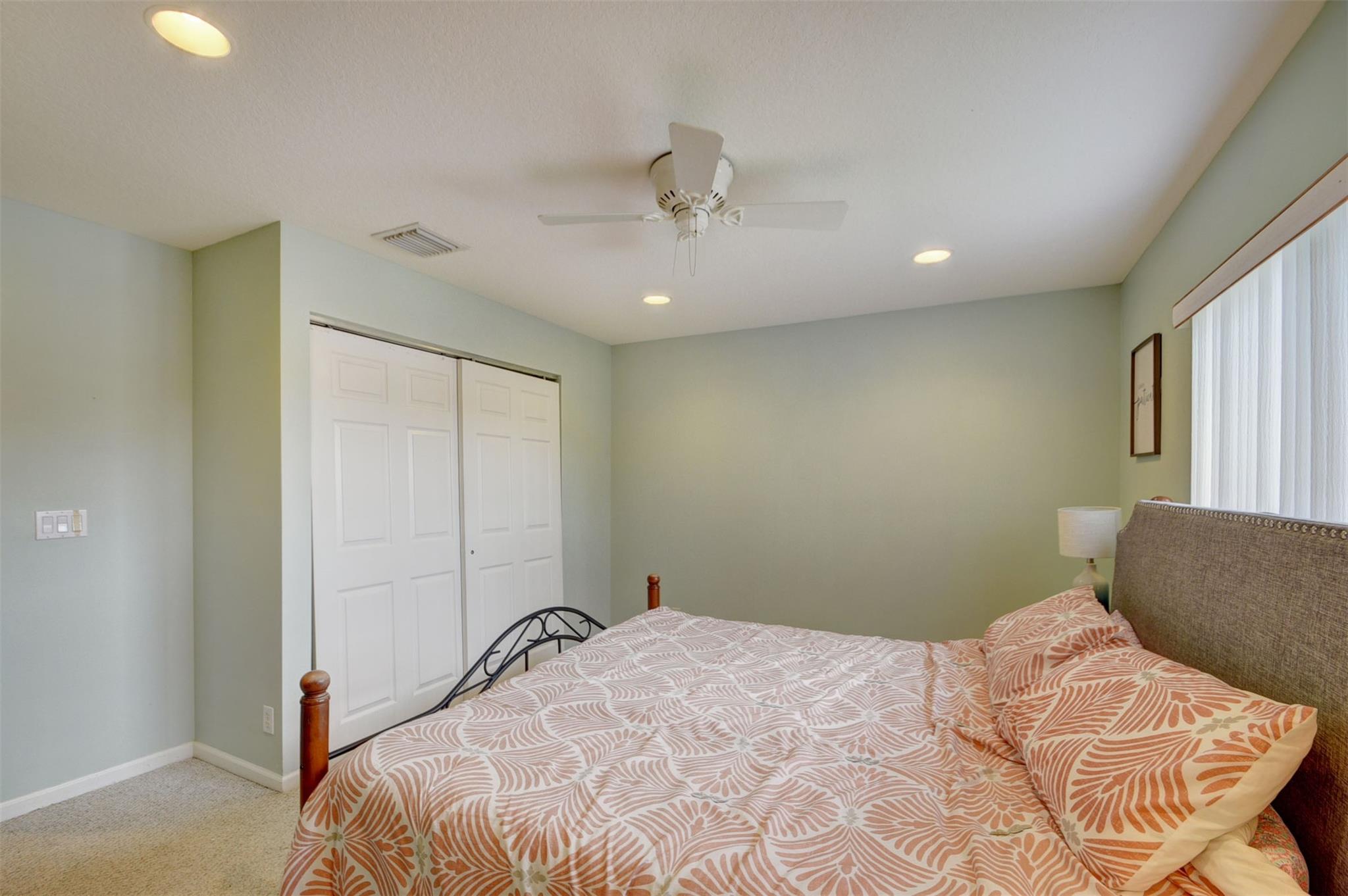 LYMAN VLG - Residential