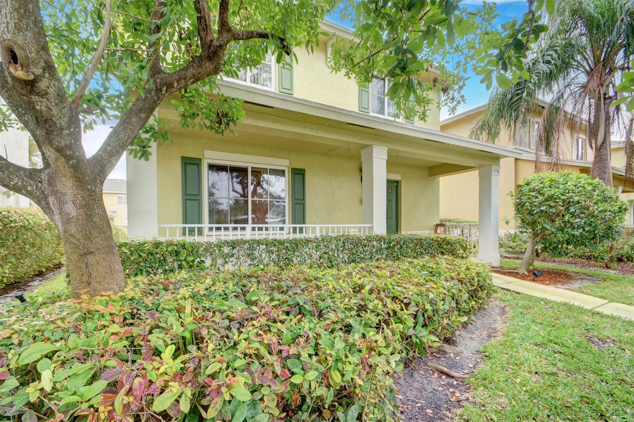 LYMAN VLG - Residential