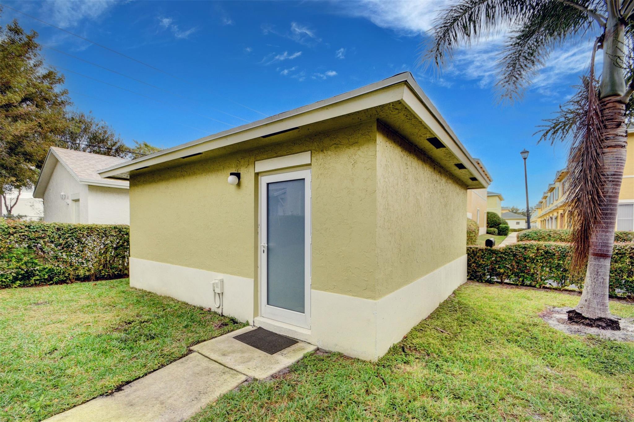 LYMAN VLG - Residential
