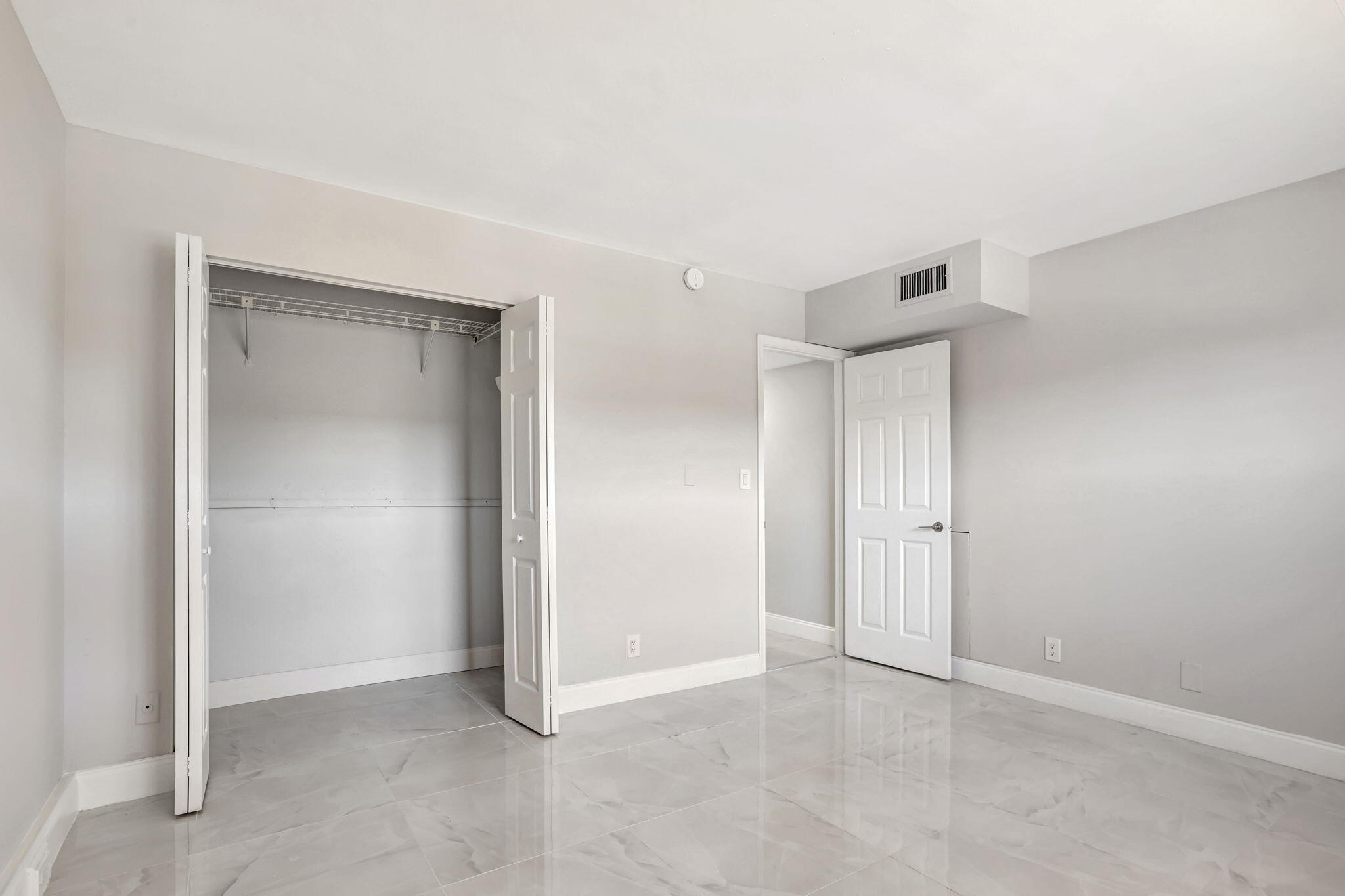 LUCAYA VILLAGE 2-A CONDO - Residential