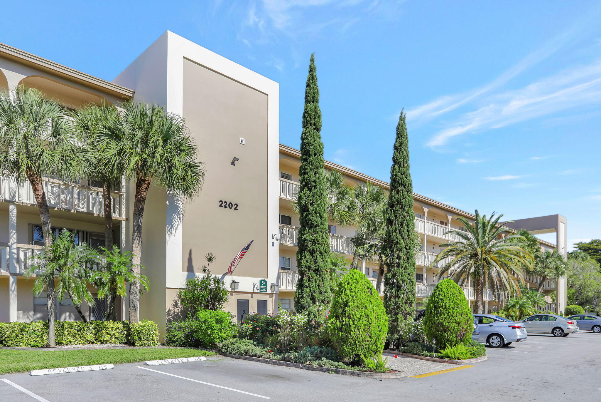 LUCAYA VILLAGE 2-A CONDO - Residential