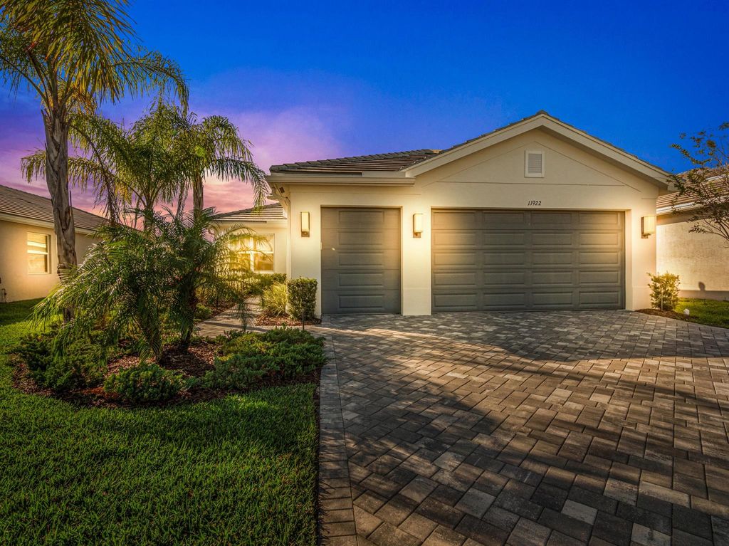 Photo of 11922 SW Bristol Bay Drive, Port Saint Lucie, FL 34987 (MLS # R10945649)