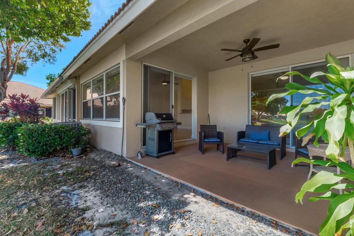 2484 N Coral Trace Circle