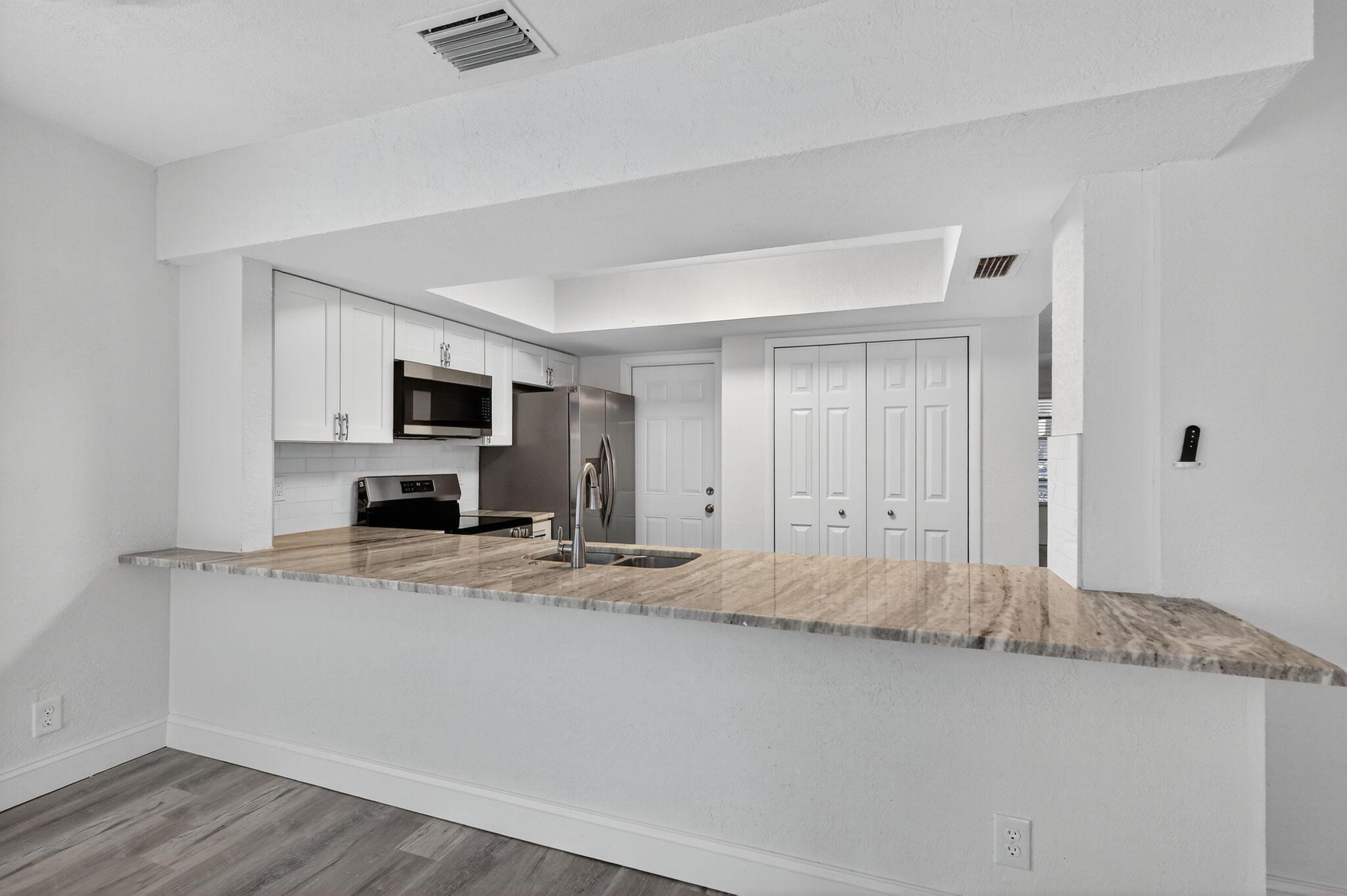 BOULEVARD HEIGHTS SEC TEN - Residential