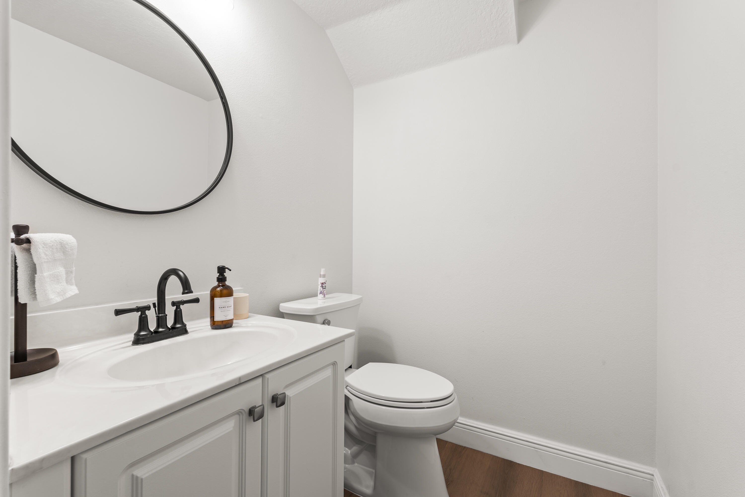ORANGE GROVE EST - Residential Lease