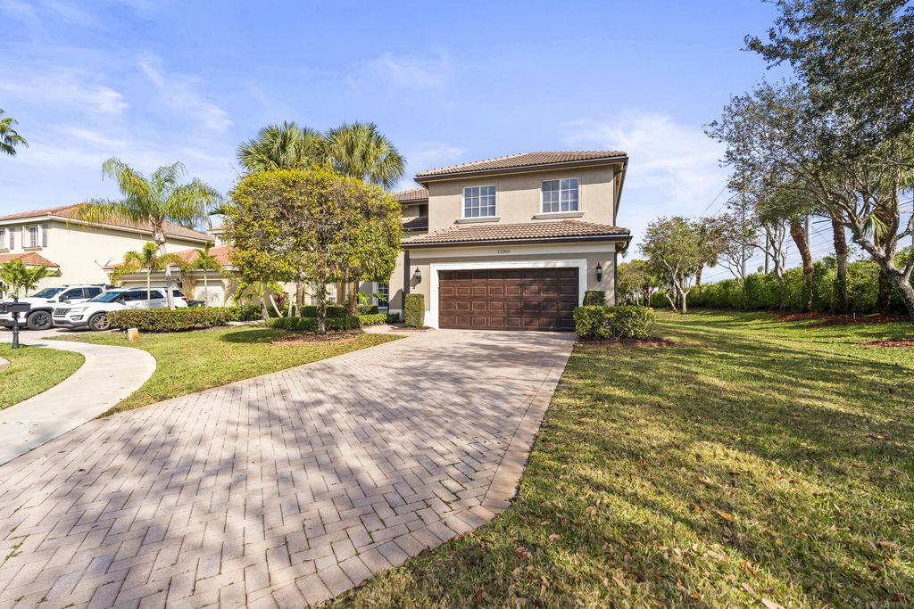 Photo of 11065 Stone Creek Street, Wellington, FL 33449 (MLS # B26017202)
