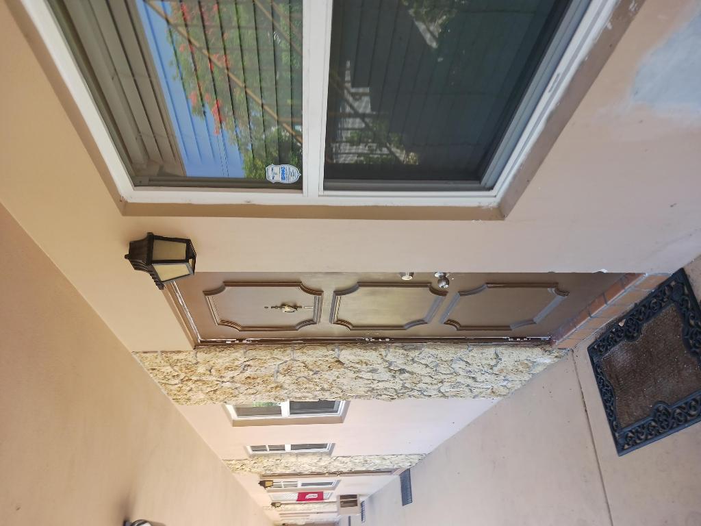 TOWNSITE APTS FOUR CONDO - Residential