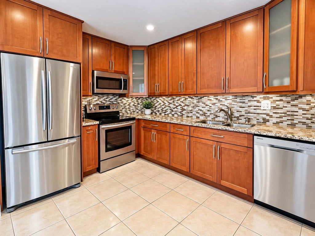 Photo of 7385 W Sunrise Boulevard, Plantation, FL 33313 (MLS # B26078907)