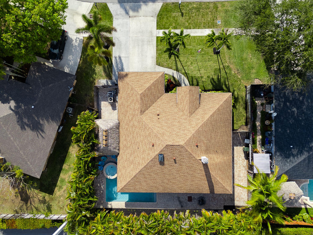 GREENVIEW SHORES 1 OF WELLINGTON - Residential