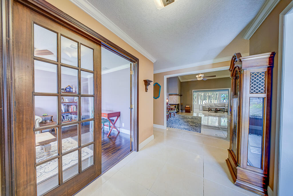 GREENVIEW SHORES 1 OF WELLINGTON - Residential