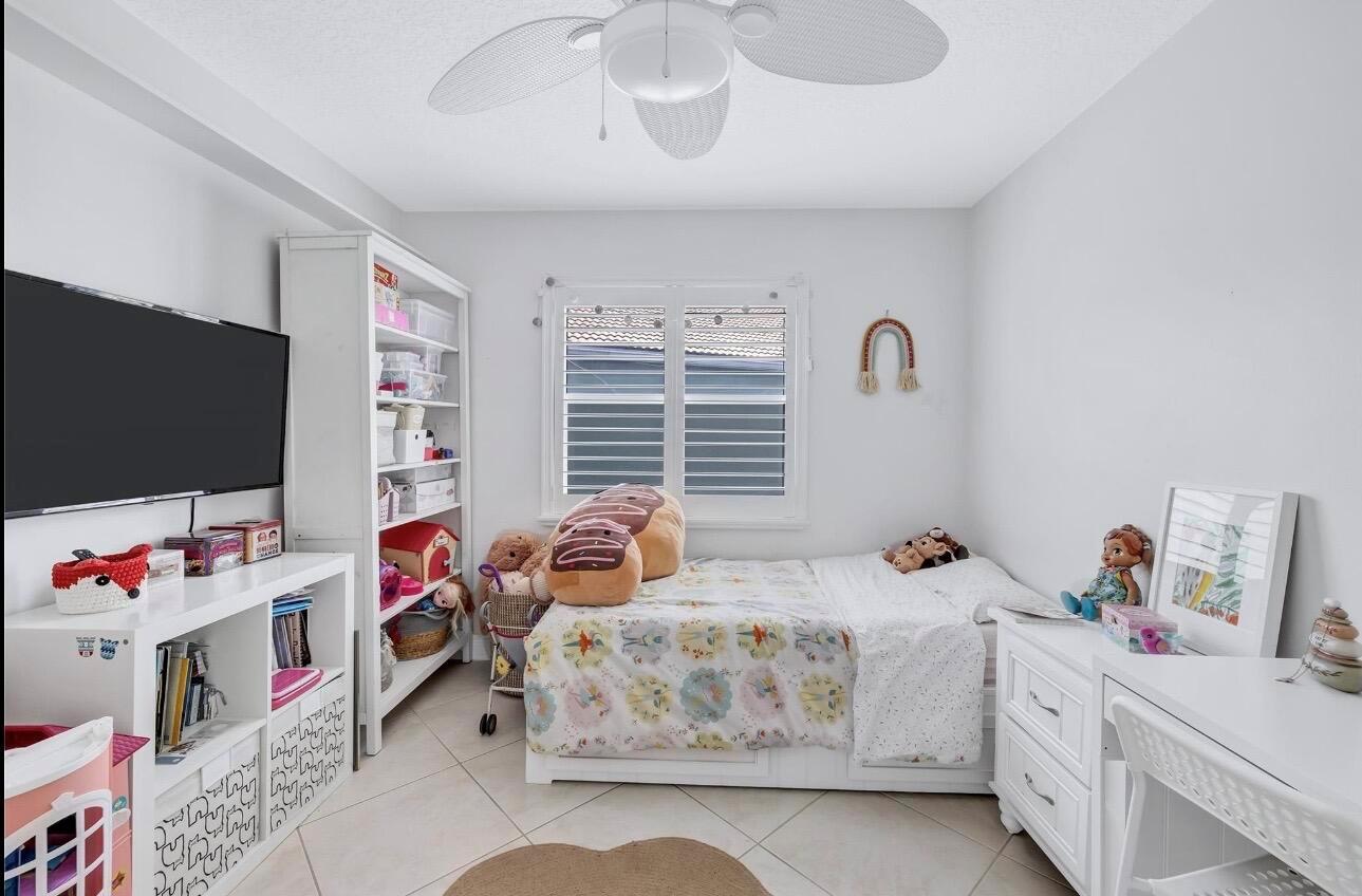 WEITZER SUB 2 - Residential Lease