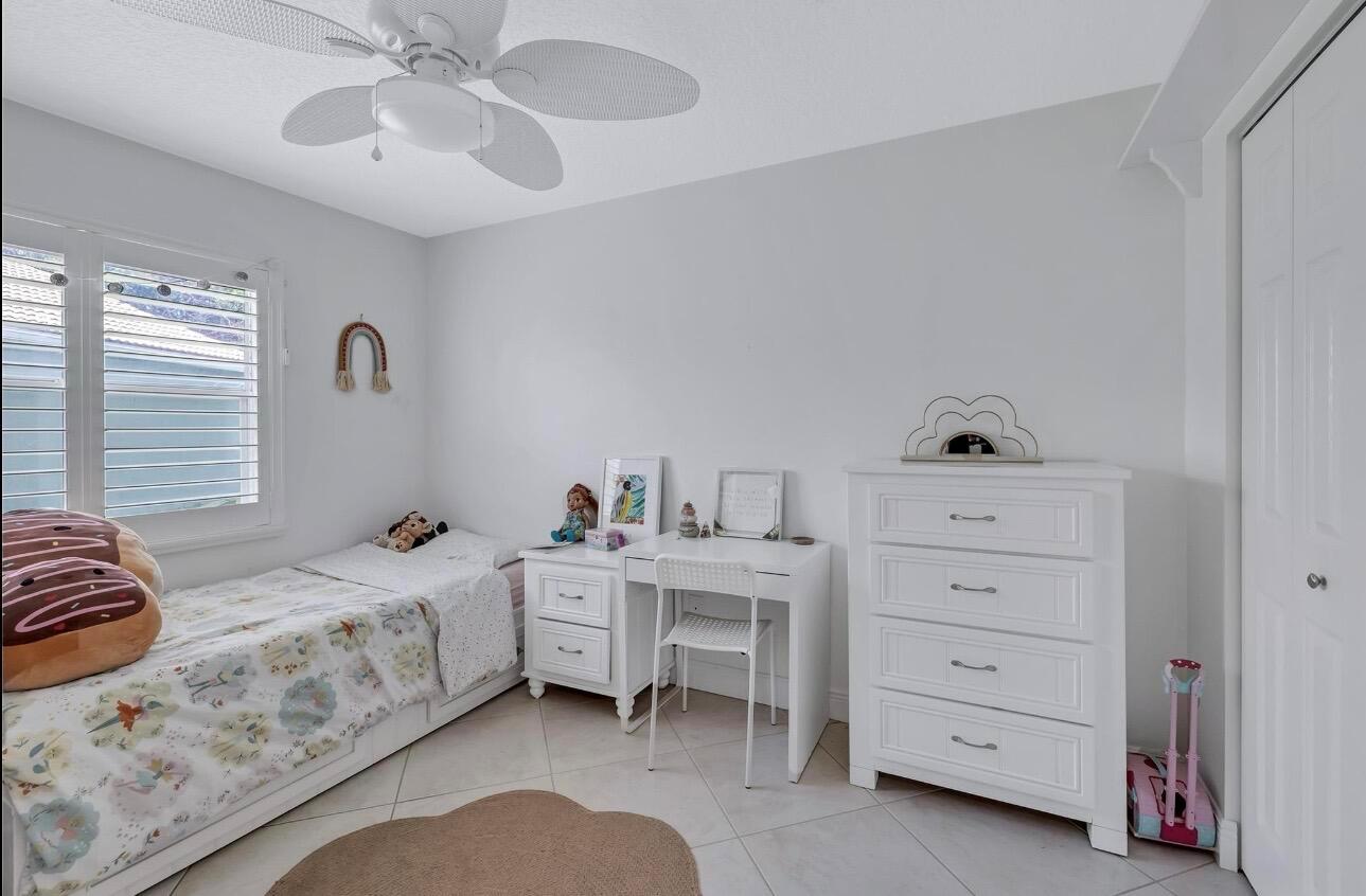 WEITZER SUB 2 - Residential Lease