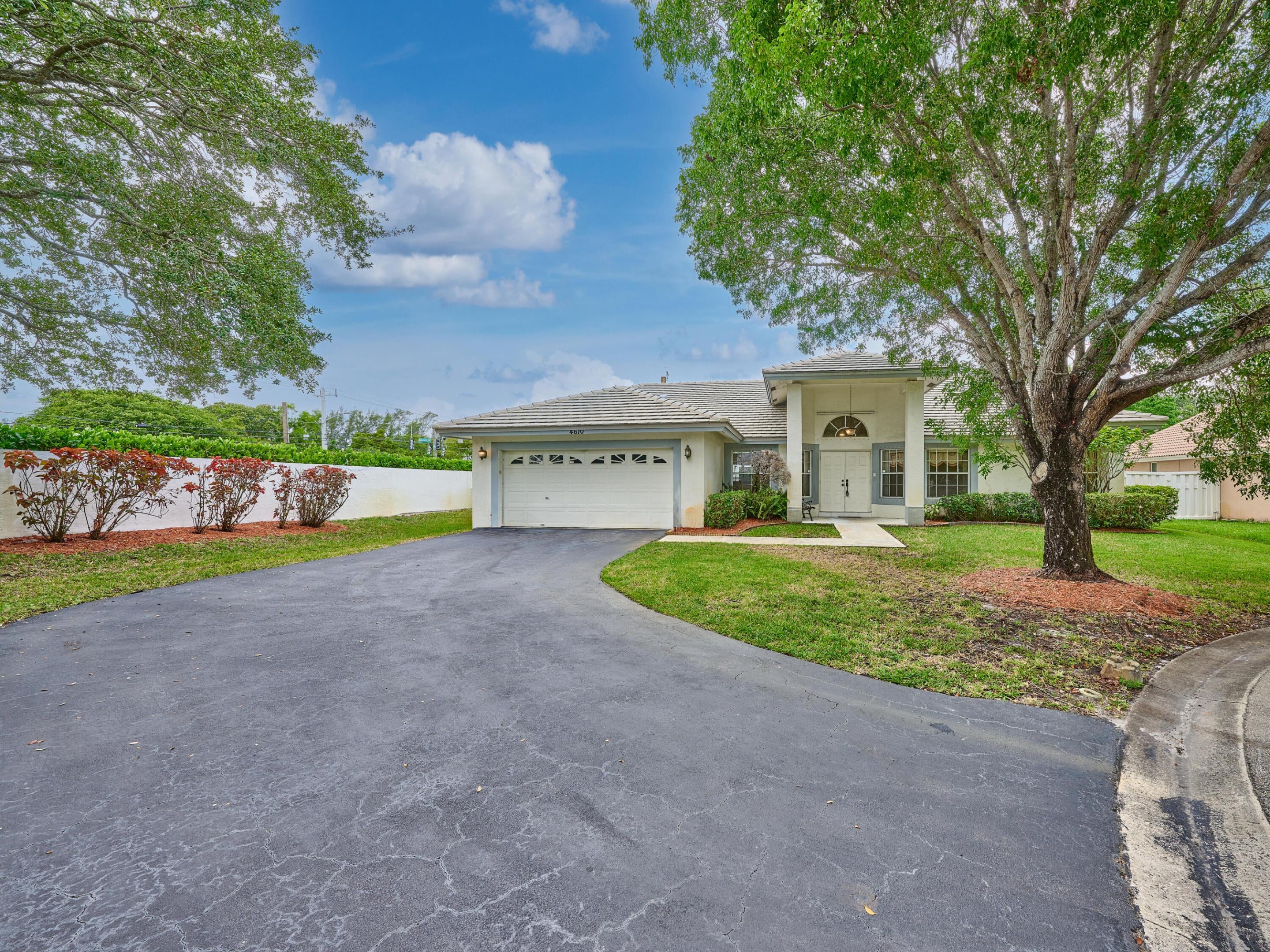 4610 NW 100th Way