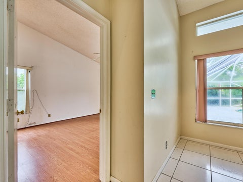 Tiny photo for 4610 NW 100th Way, Coral Springs, FL 33076 (MLS # B26043470)