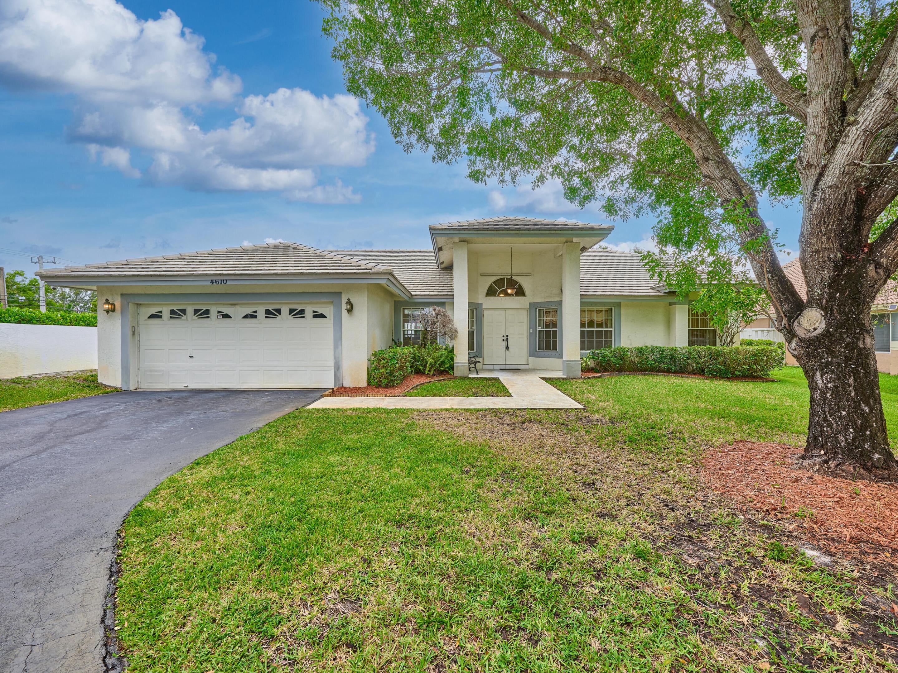 4610 NW 100th Way