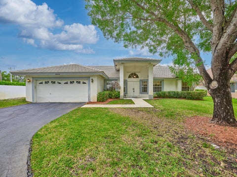 Photo of 4610 NW 100th Way, Coral Springs, FL 33076 (MLS # B26043470)