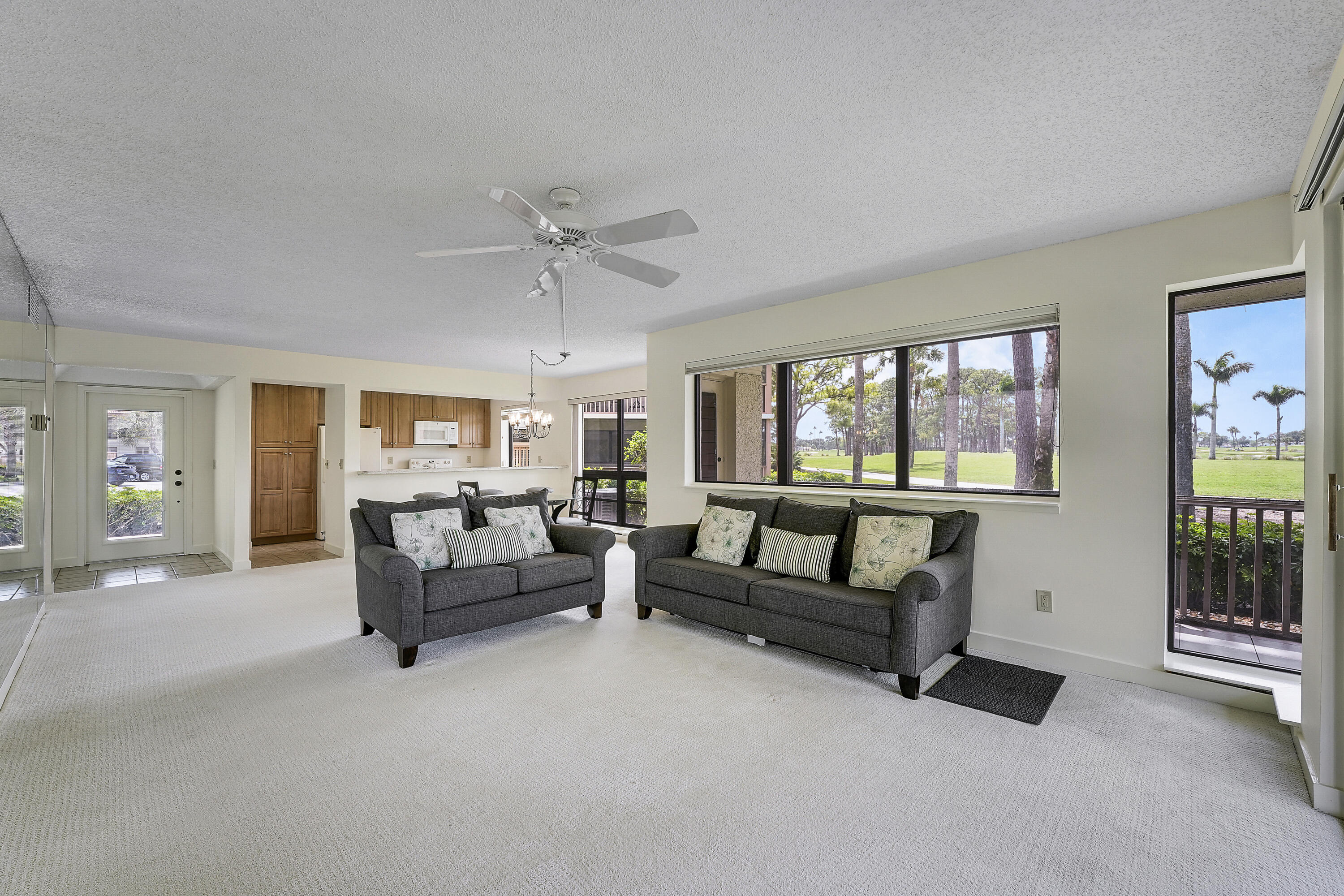 GOLF VILLAS CONDO - Residential