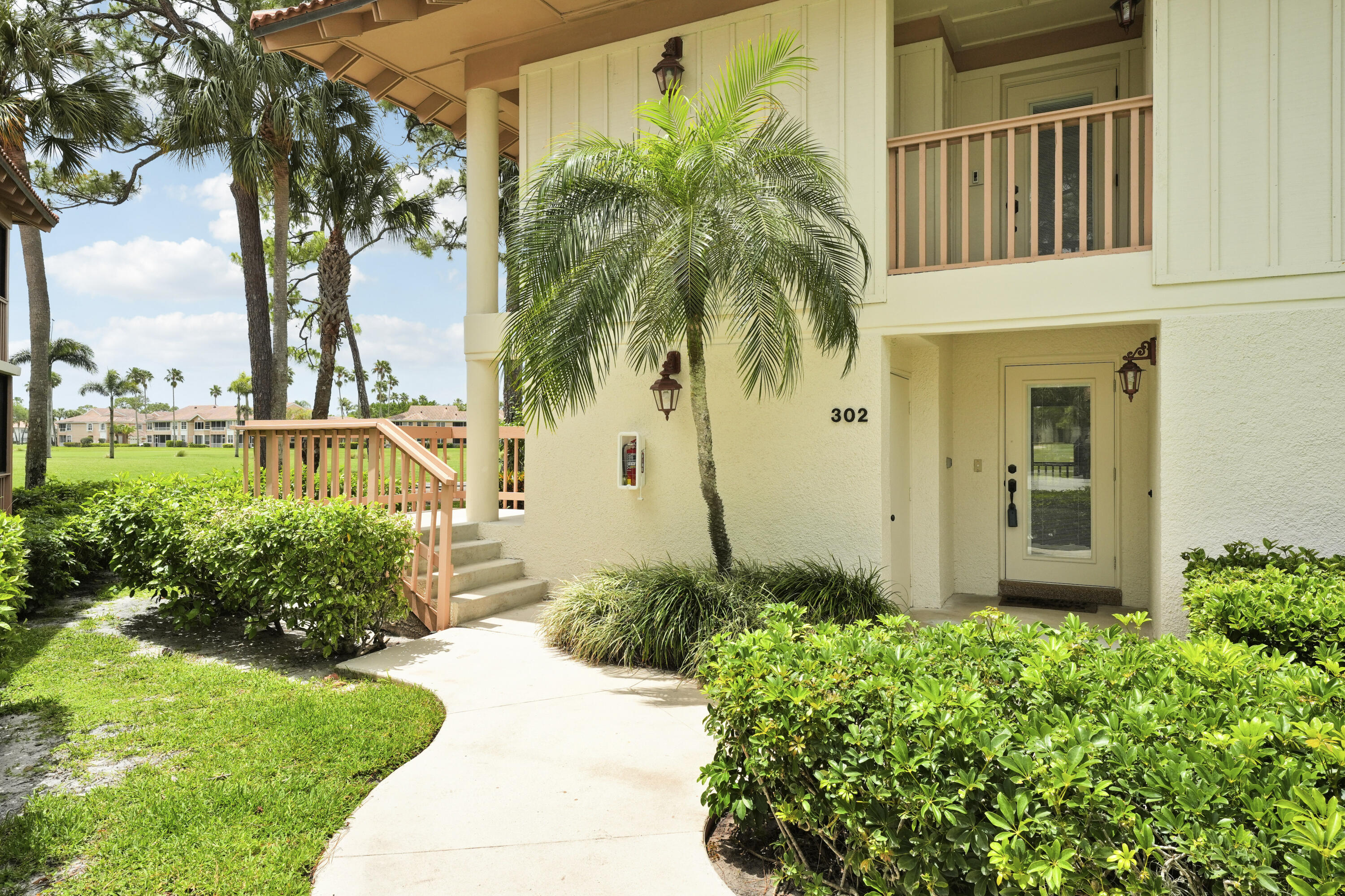 GOLF VILLAS CONDO - Residential