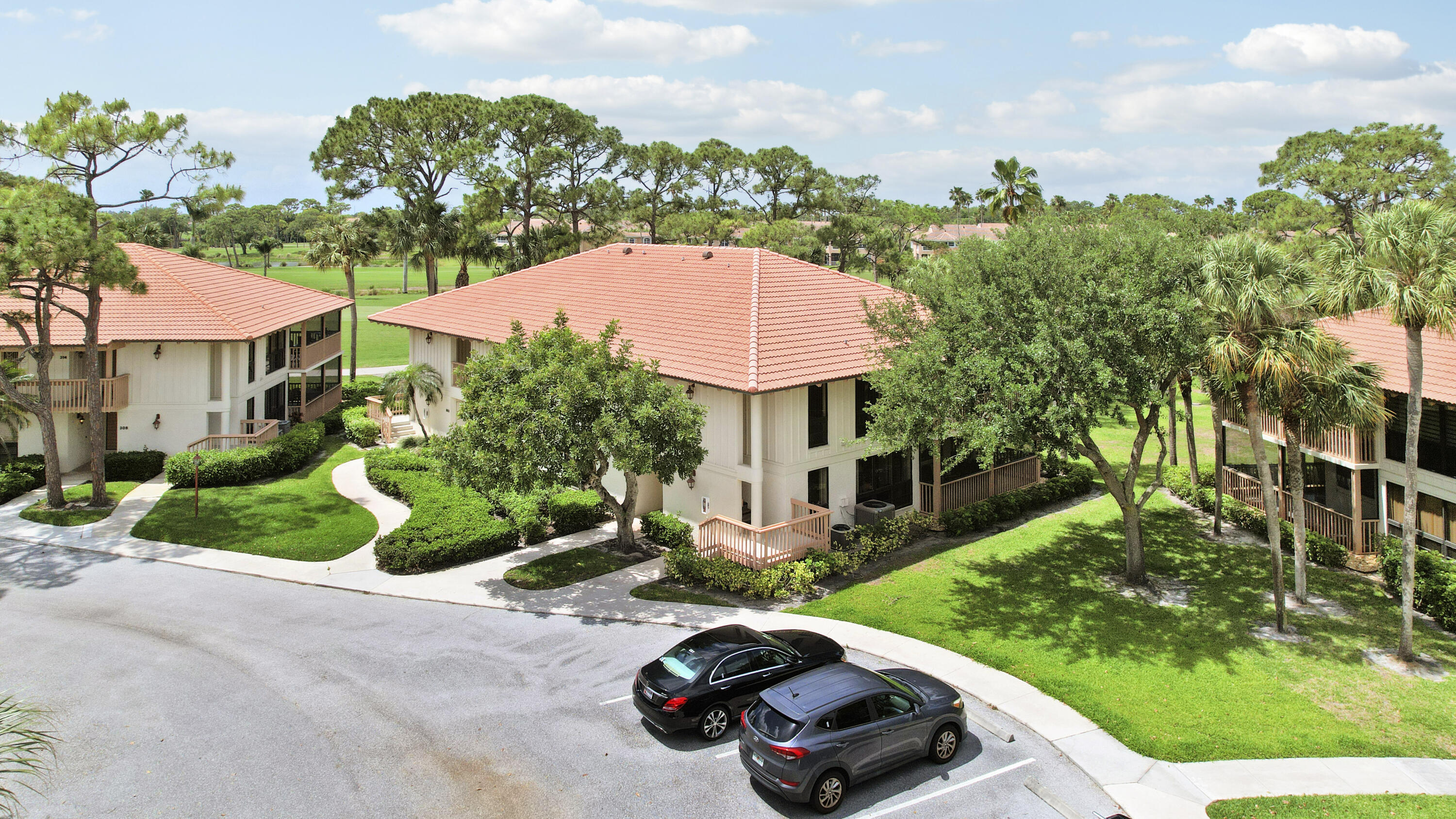 GOLF VILLAS CONDO - Residential