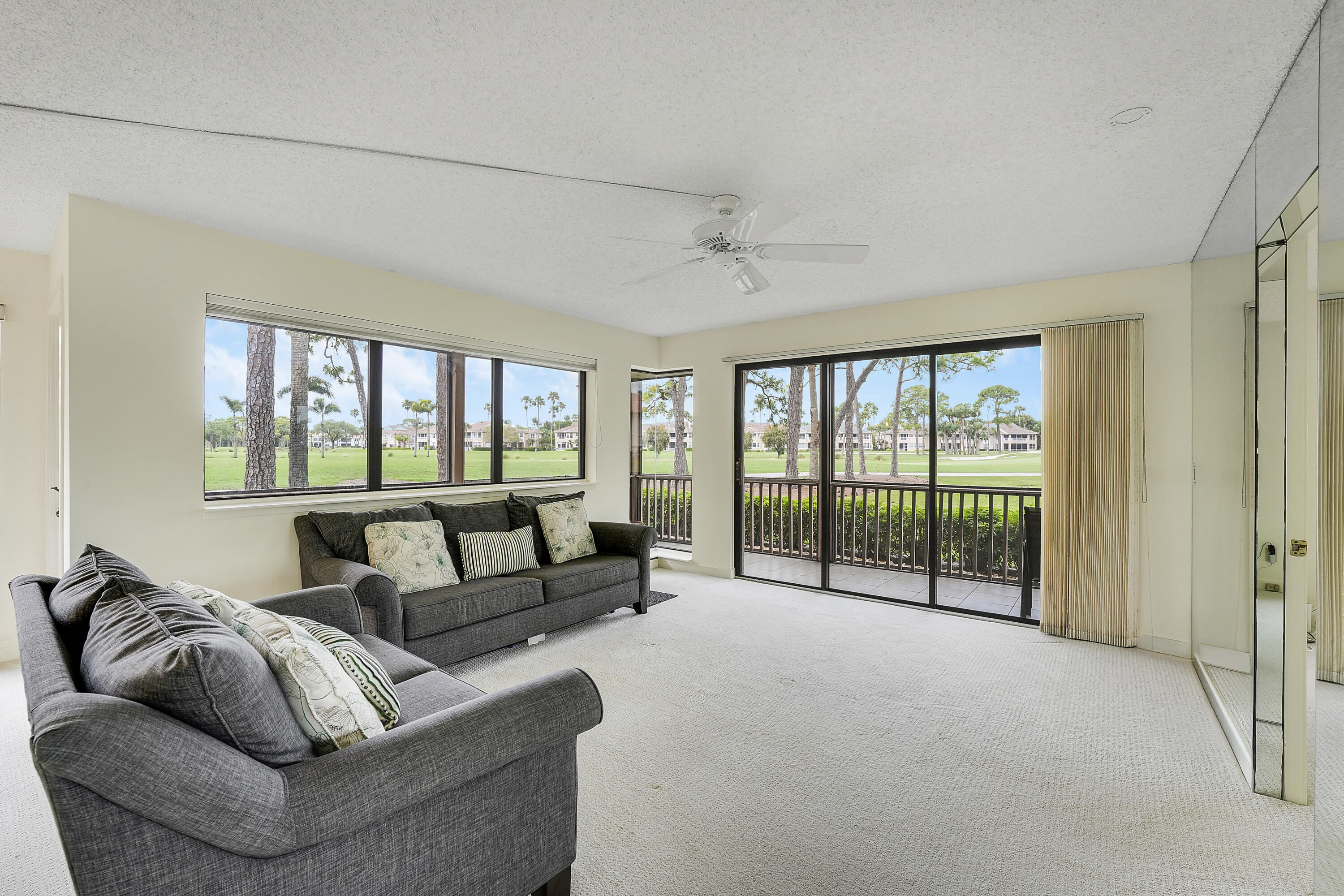 GOLF VILLAS CONDO - Residential