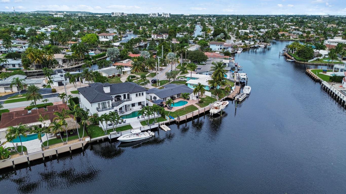 POMPANO ISLES - Residential