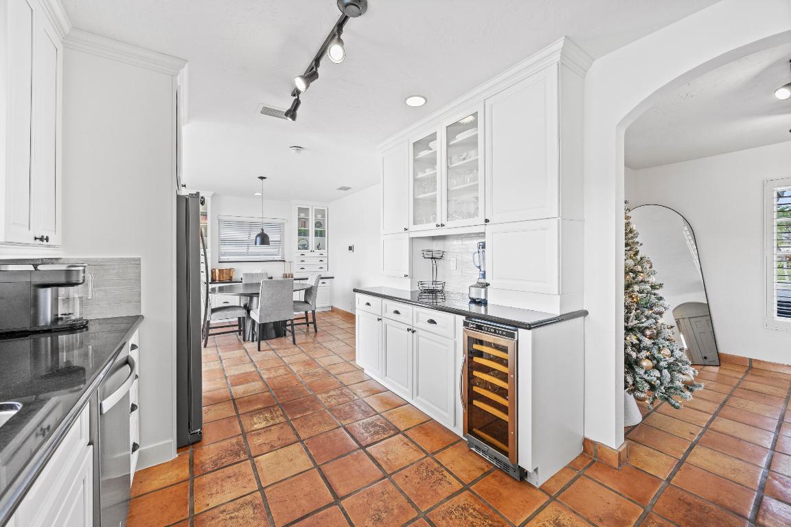 POMPANO ISLES - Residential